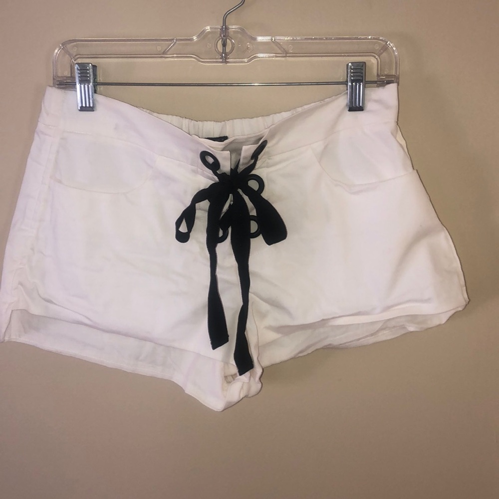 zara white shorts with black lace up detail
